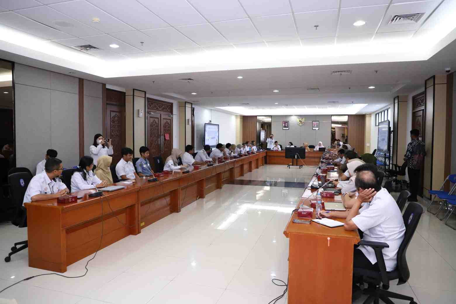 Wali Kota Buka Evaluasi Kepatuhan Pelayanan Publik: Komitmen Wujudkan Kota yang Melayani
